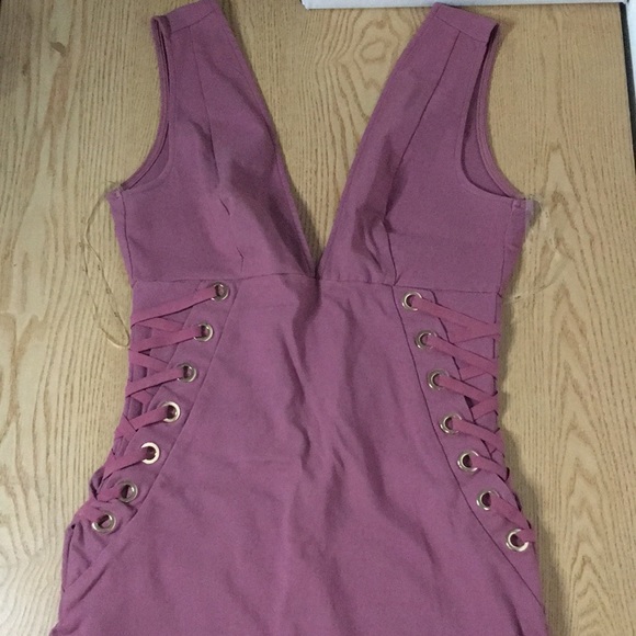 B7 New Womens Iris Lace Up Dress Mauve Dusty Rose Size Small - Picture 2 of 5